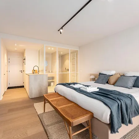 Apartamento Seaflower - Romantische Luxe Met Zeezicht De Panne